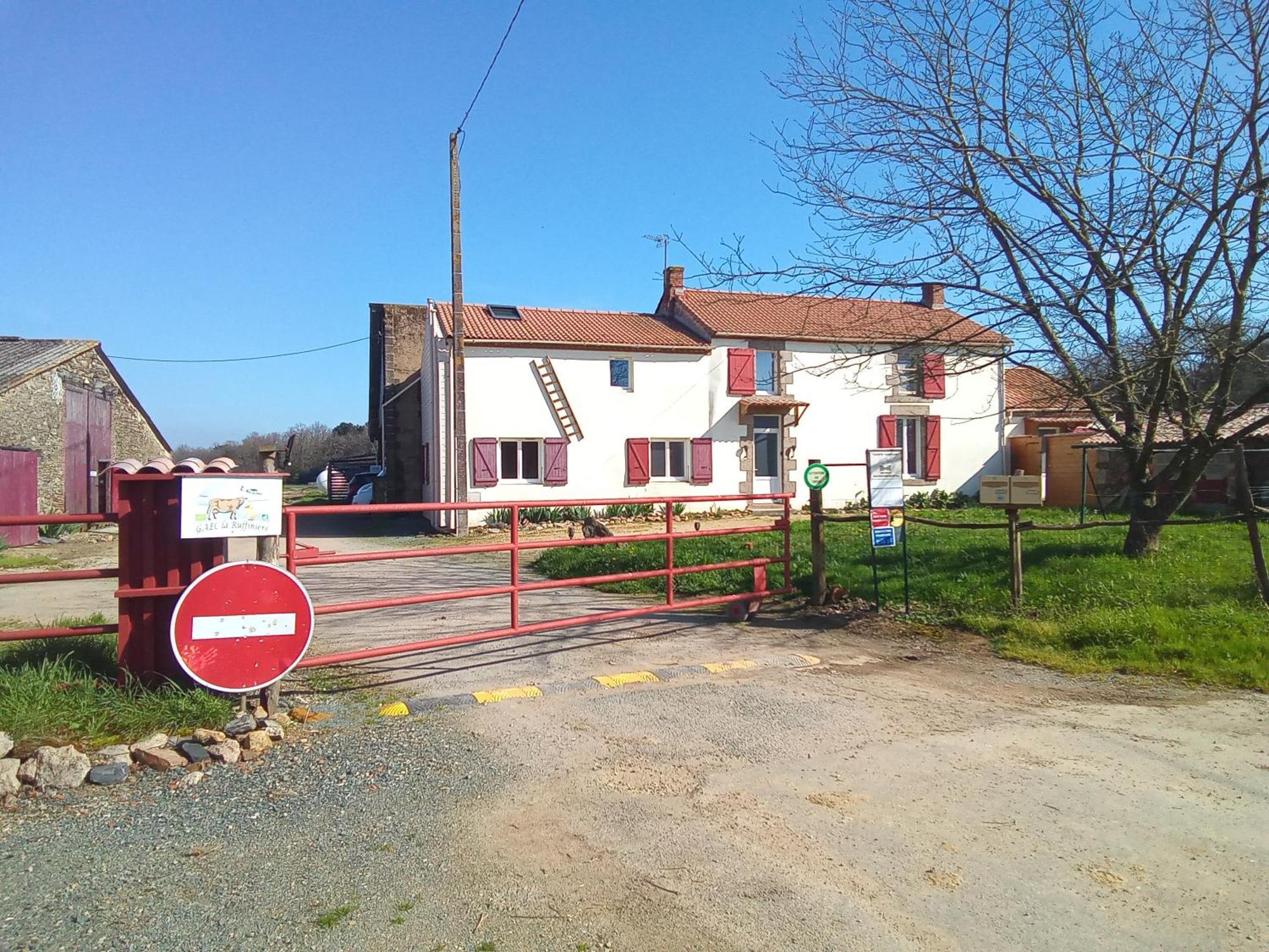 Chambre A La Campagne La Roche-sur-Yon Exterior foto
